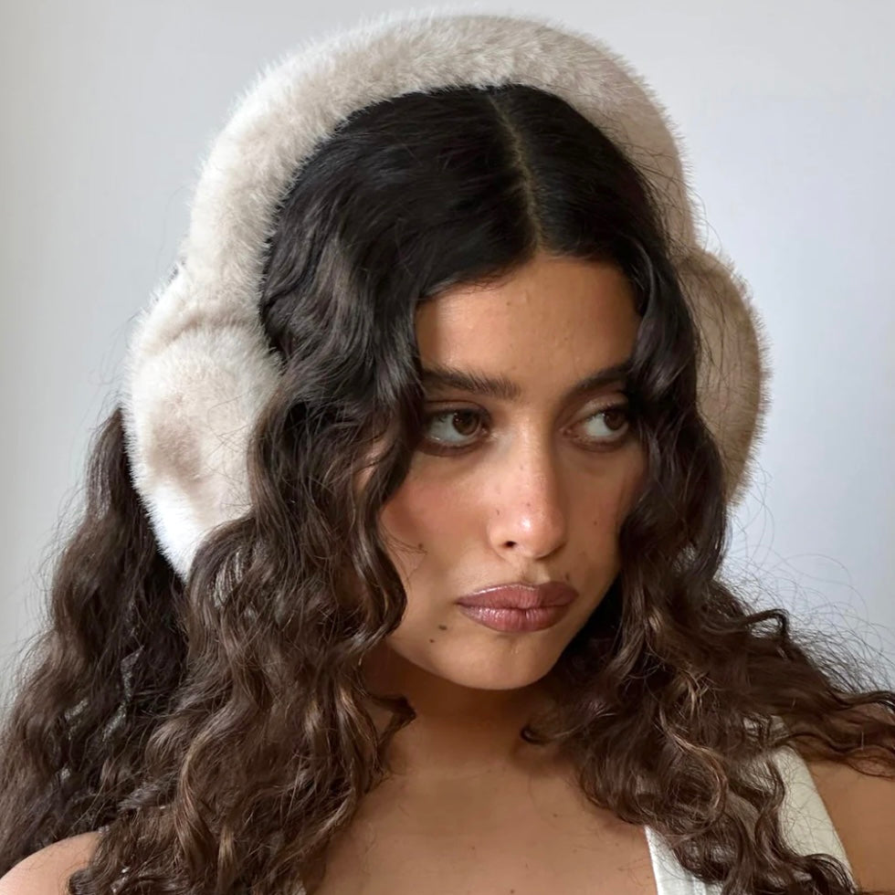 Emi Jay Sugar Muffs in Après Ski