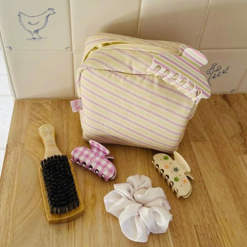 Emi Jay Sweetheart Clip in Daisy Pink Picnic