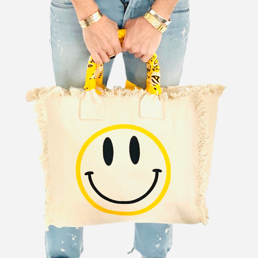 Malibu Sugar faux fur smiley bag – RASAFORYOU